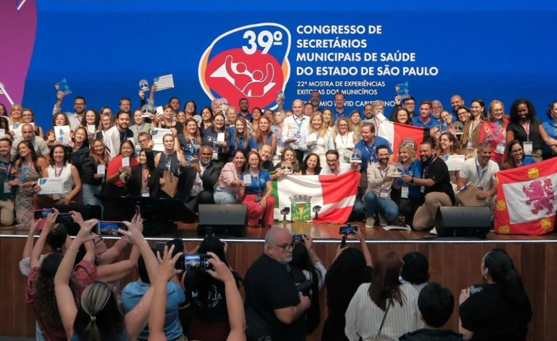 Projeto Raízes, parceria entre a Saúde e o Meio Ambiente, conquista prêmio 
